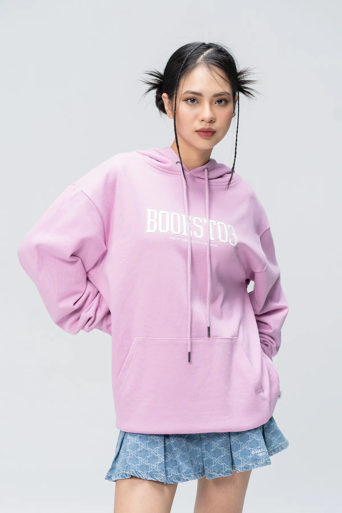 ÁO NỈ MŨ UN ESSENTIAL FALL BOOEST03