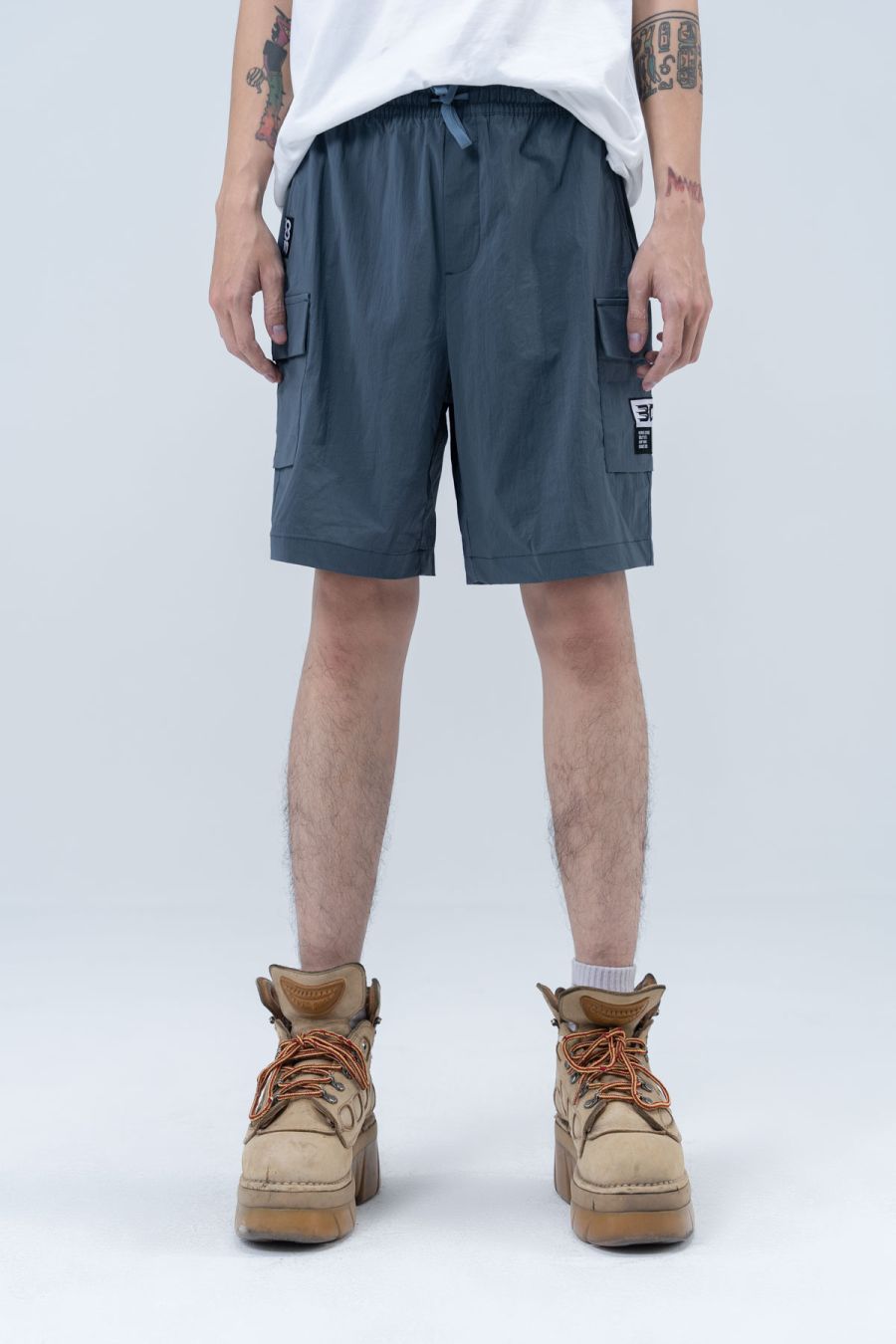 QUẦN SHORT GIÓ MA TÚI HỘP ĐÍNH TAG FR