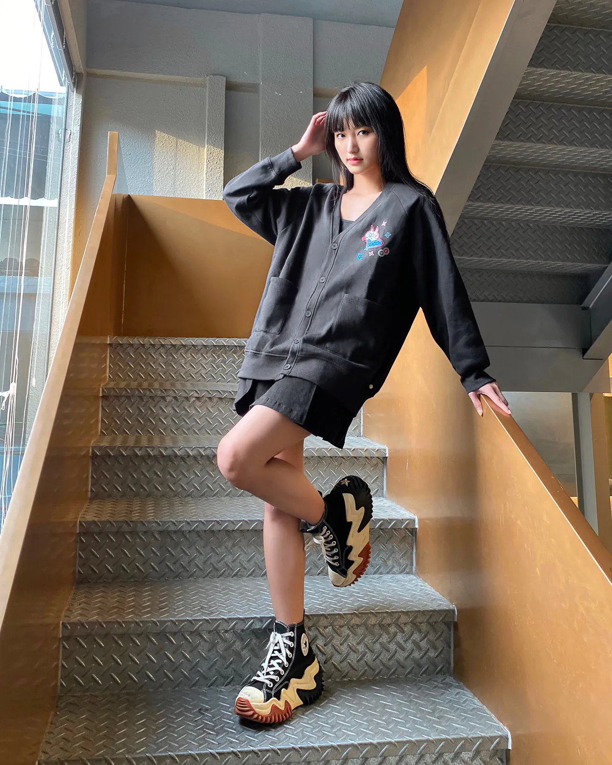 ÁO CARDIGAN NỈ GWP 3 BÍCH ĐI TRƯỚC